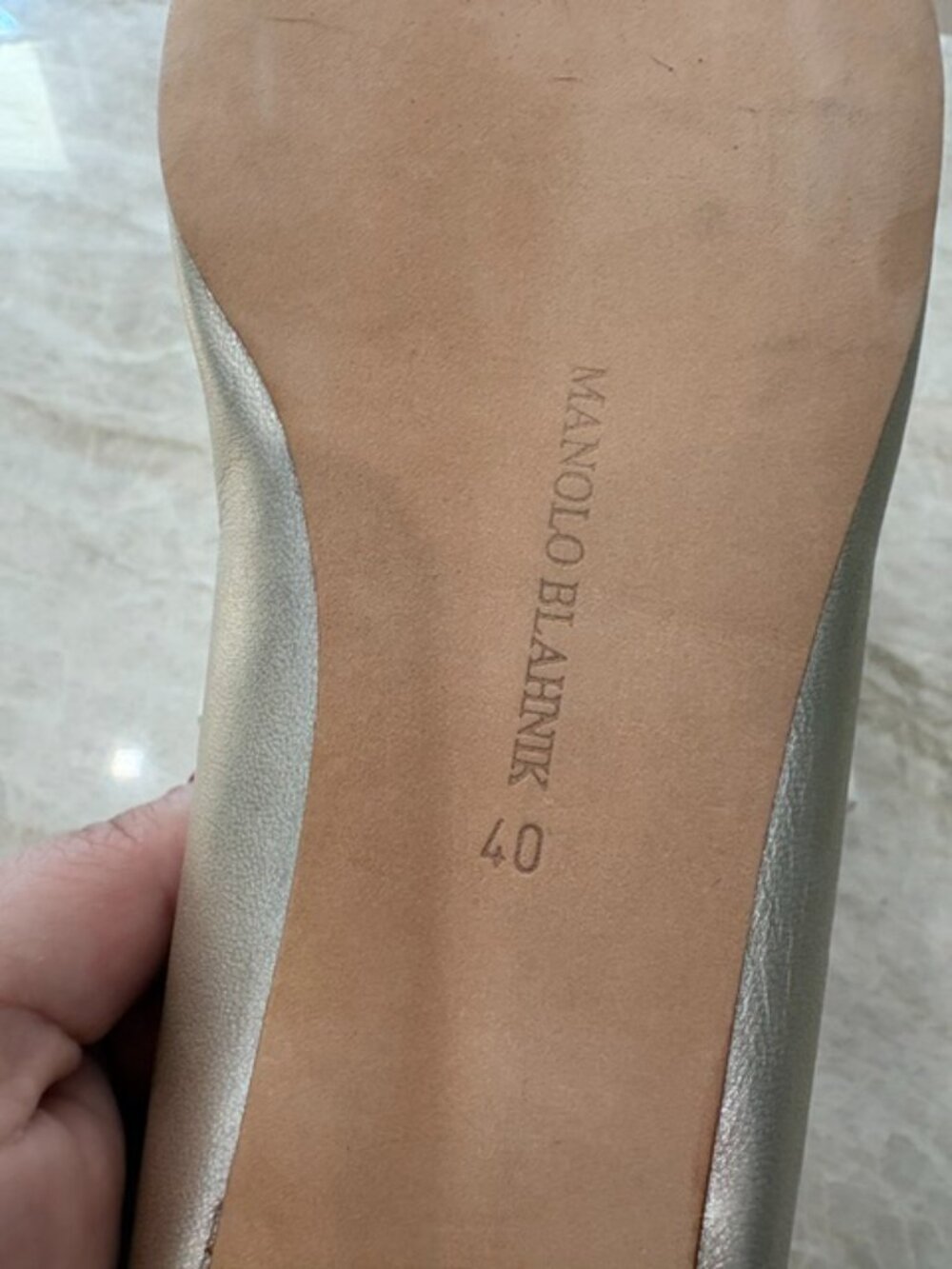 Manolo Blahnik "Juby" Round-Toe Flats in Silver, Size 40 (10) - Picture 7 of 13